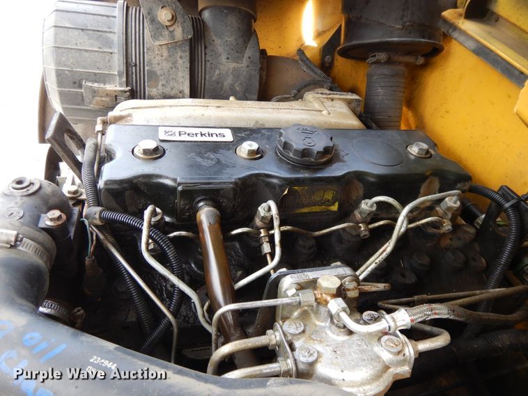 image for item DF6071 2000 New Holland LM860  telehandler