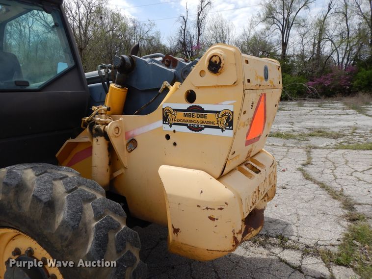 image for item DF6071 2000 New Holland LM860  telehandler
