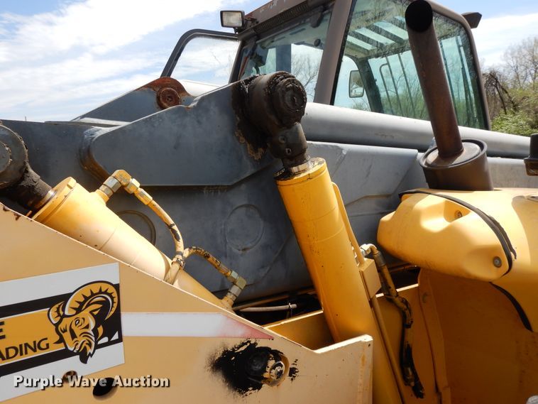 image for item DF6071 2000 New Holland LM860  telehandler