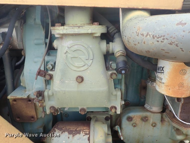 image for item DG3078 Hyster C530A pneumatic roller