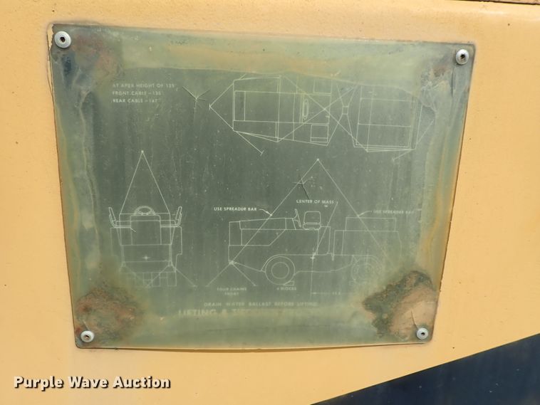 image for item DG3078 Hyster C530A pneumatic roller