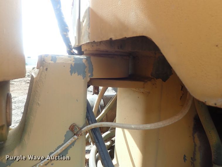 image for item DG3078 Hyster C530A pneumatic roller