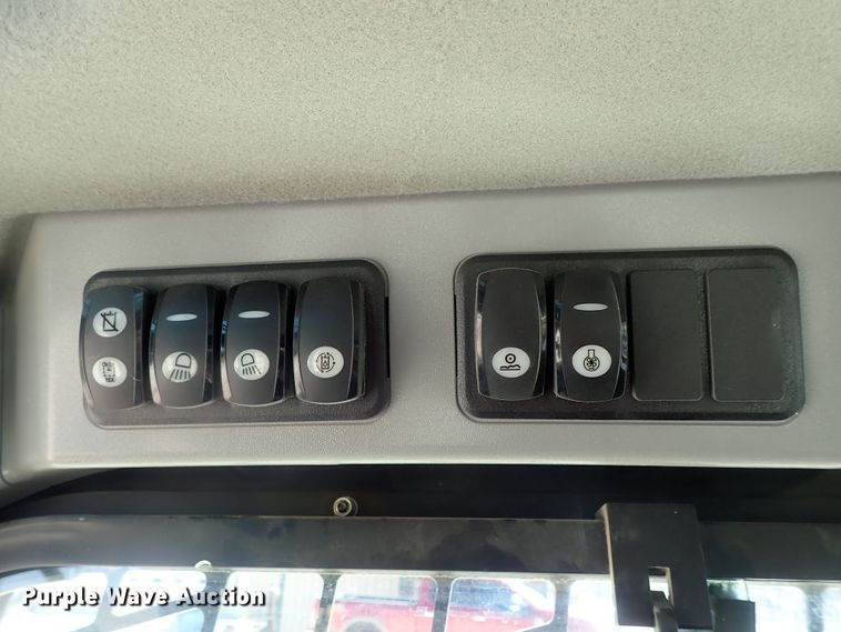 image for item DG3079 2017 Caterpillar 289D  tracked skid steer loader