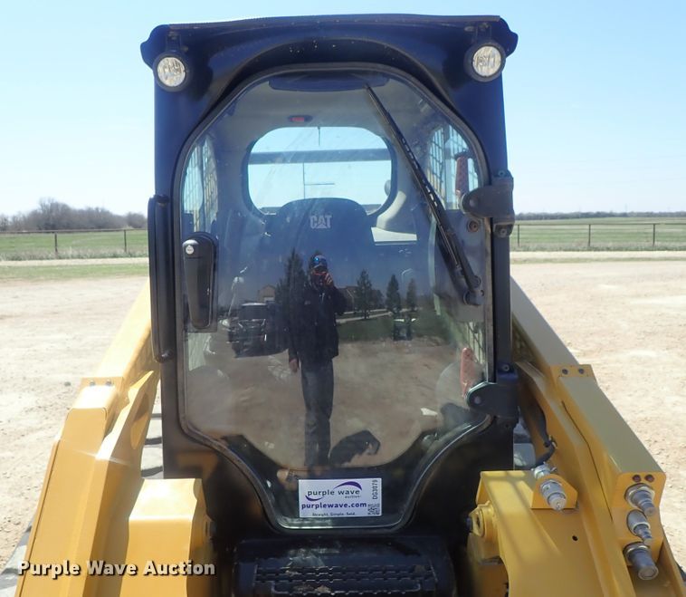 image for item DG3079 2017 Caterpillar 289D  tracked skid steer loader