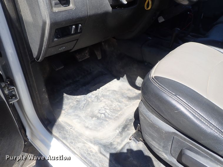 image for item DG3080 2011 Dodge Ram 5500  service truck