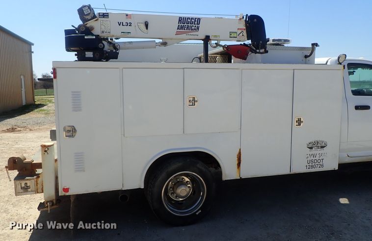 image for item DG3080 2011 Dodge Ram 5500  service truck