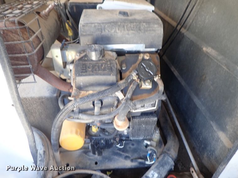 image for item DG3080 2011 Dodge Ram 5500  service truck