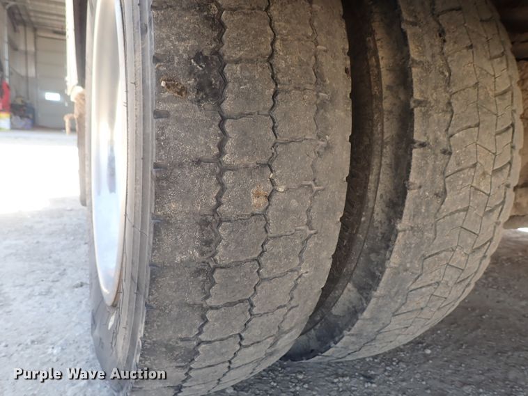 image for item DG3080 2011 Dodge Ram 5500  service truck