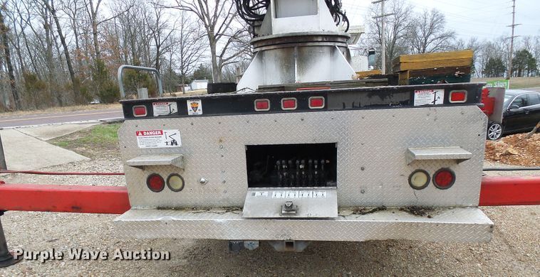 image for item DG5595 1999 Chevrolet C7500 bucket truck