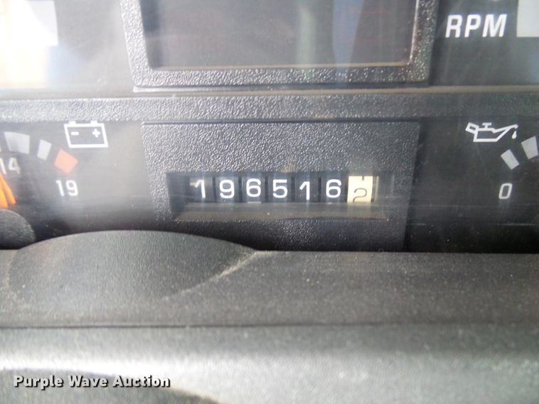 image for item DG5595 1999 Chevrolet C7500 bucket truck