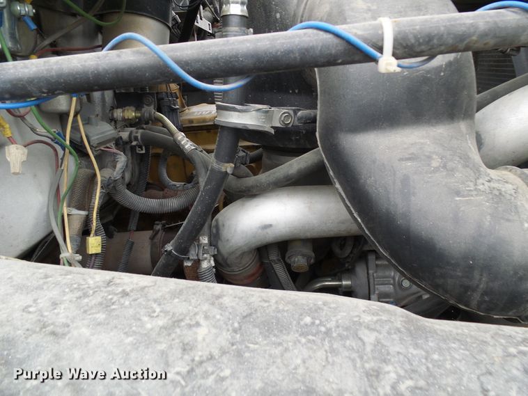 image for item DG5595 1999 Chevrolet C7500 bucket truck