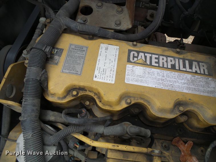 image for item DG5595 1999 Chevrolet C7500 bucket truck