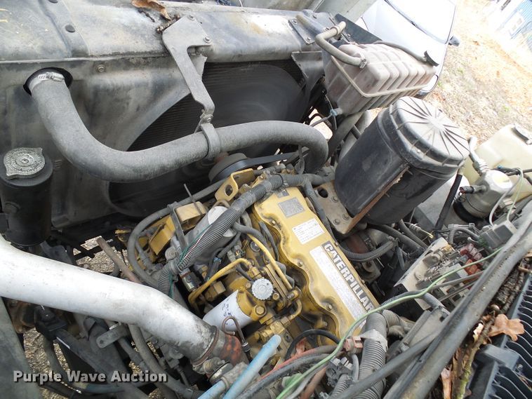 image for item DG5595 1999 Chevrolet C7500 bucket truck