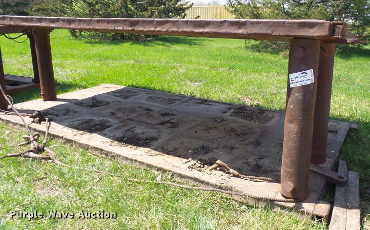 image for item DG5619 Trench box