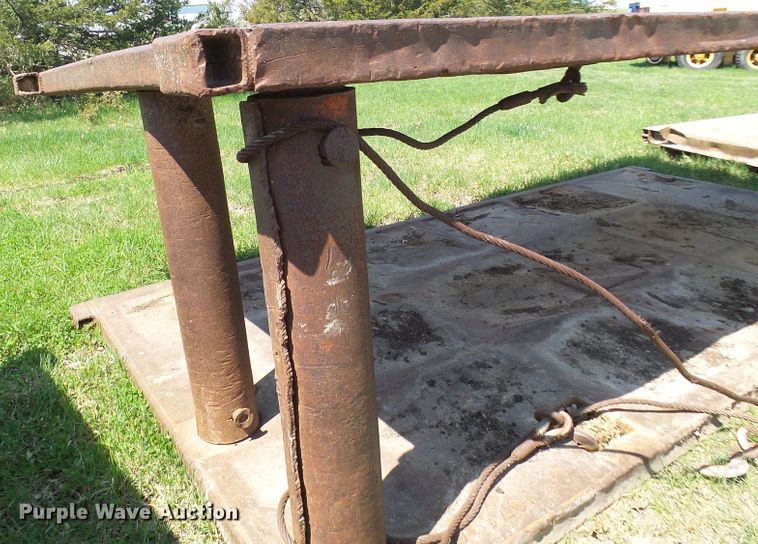 image for item DG5619 Trench box