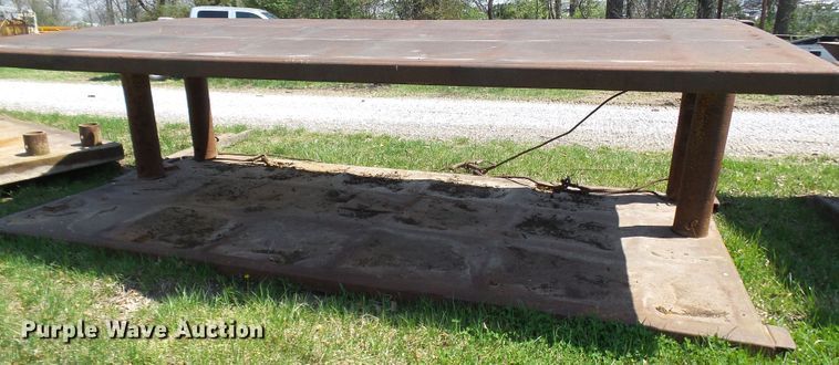 image for item DG5619 Trench box