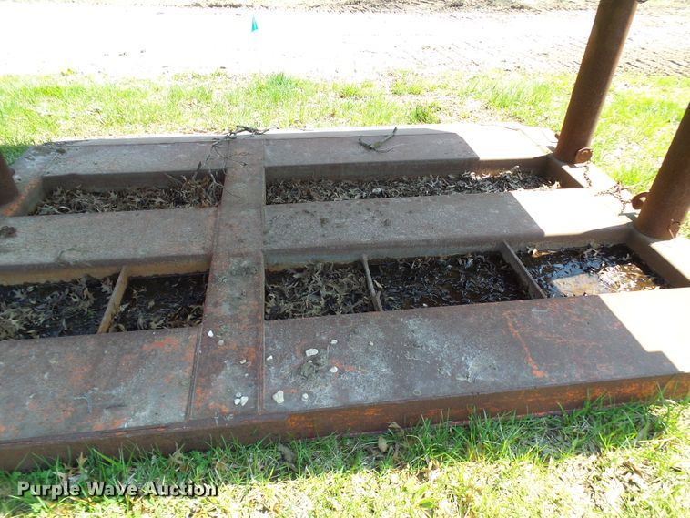 image for item DG5620 Trench box