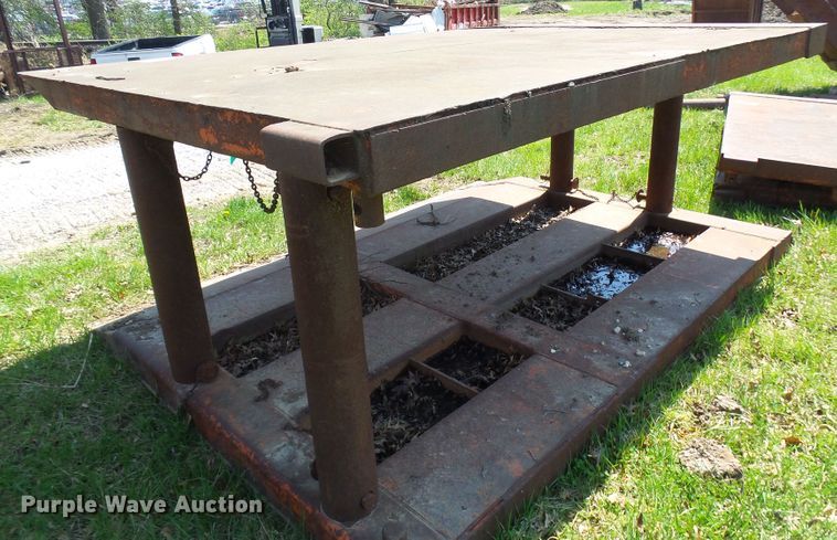 image for item DG5620 Trench box