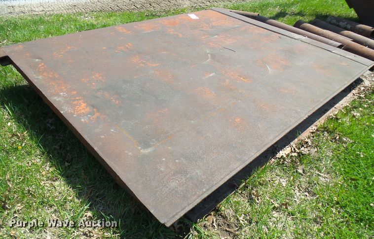 image for item DG5621 Trench box