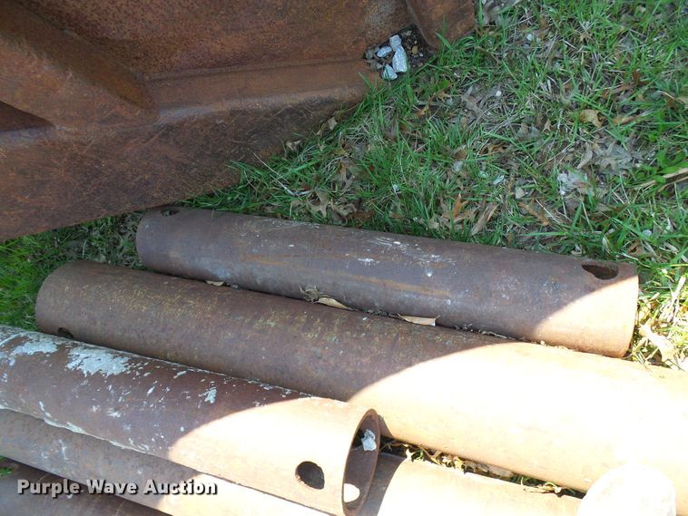 image for item DG5621 Trench box