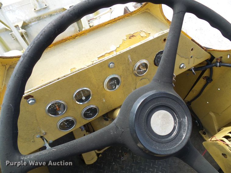 image for item DG5629 Allis Chalmers 545  wheel loader