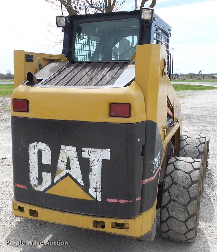 image for item DG5636 2005 Caterpillar  246B skid steer loader