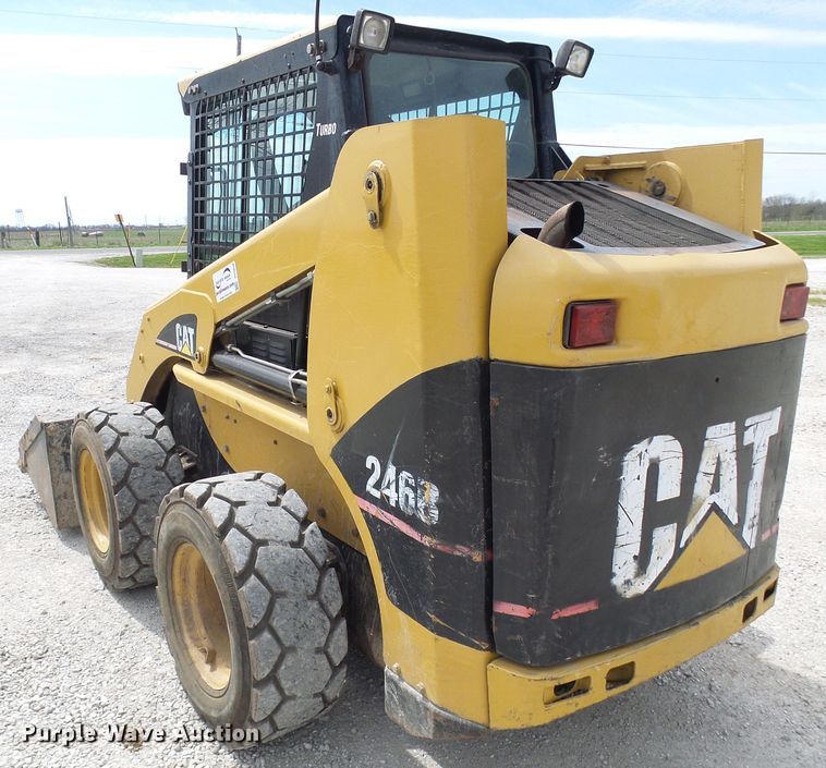 image for item DG5636 2005 Caterpillar  246B skid steer loader