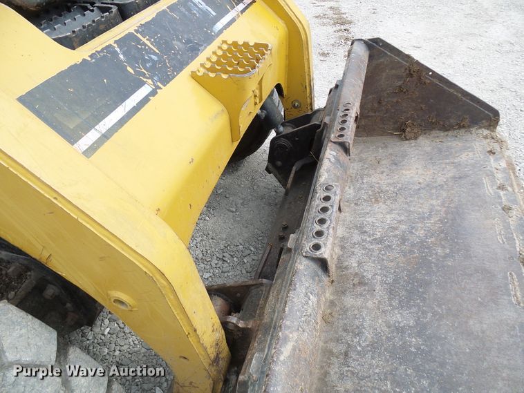 image for item DG5636 2005 Caterpillar  246B skid steer loader