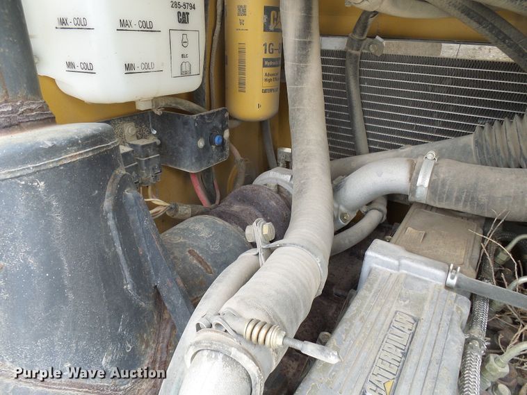 image for item DG5636 2005 Caterpillar  246B skid steer loader