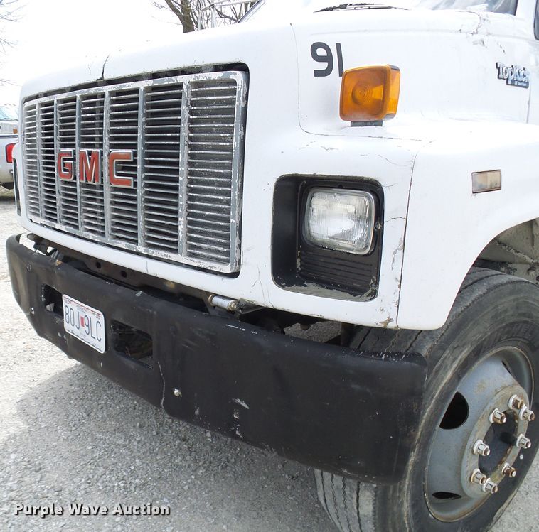 image for item DG5637 1991 GMC TopKick C6500 dump truck