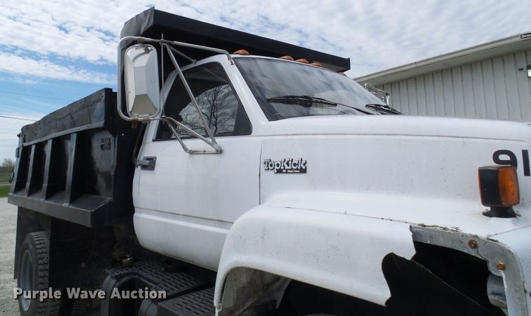 image for item DG5637 1991 GMC TopKick C6500 dump truck