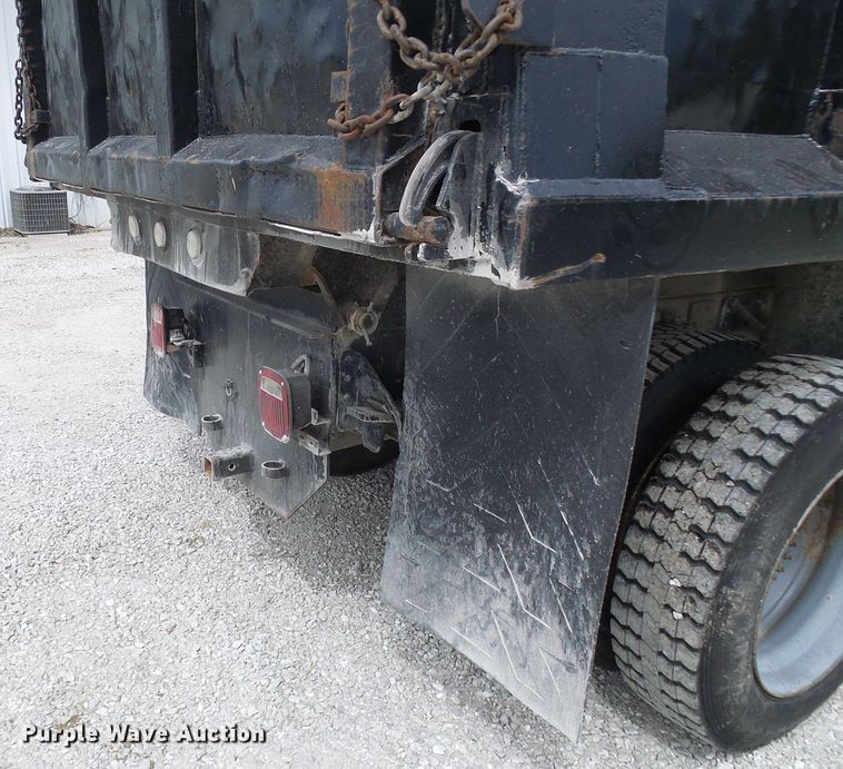image for item DG5637 1991 GMC TopKick C6500 dump truck
