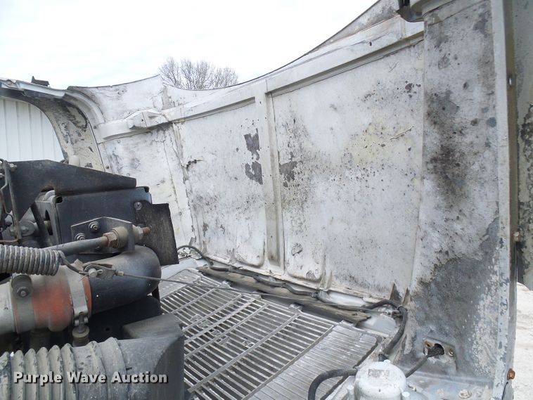 image for item DG5637 1991 GMC TopKick C6500 dump truck