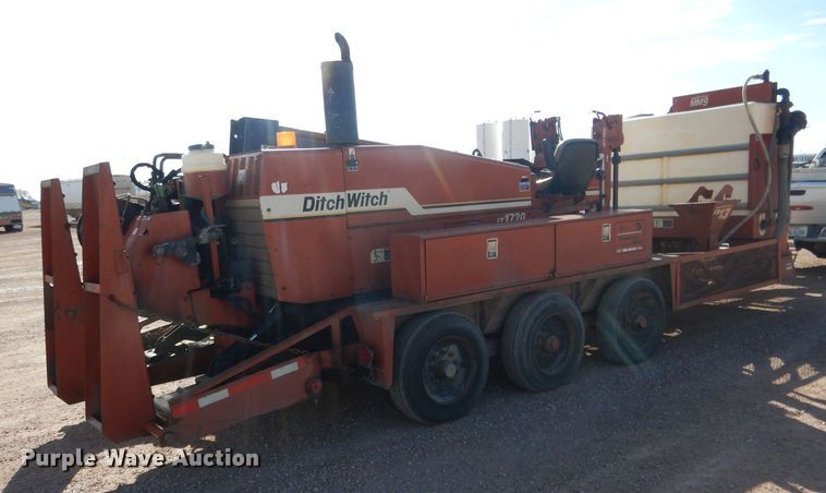 image for item DG5945 2000 Ditch Witch JT1720  directional boring unit