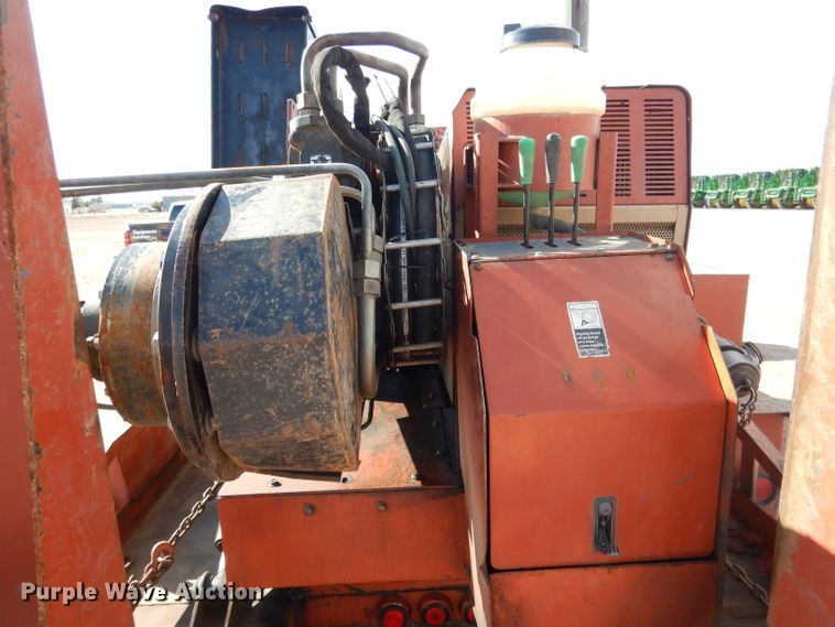 image for item DG5945 2000 Ditch Witch JT1720  directional boring unit