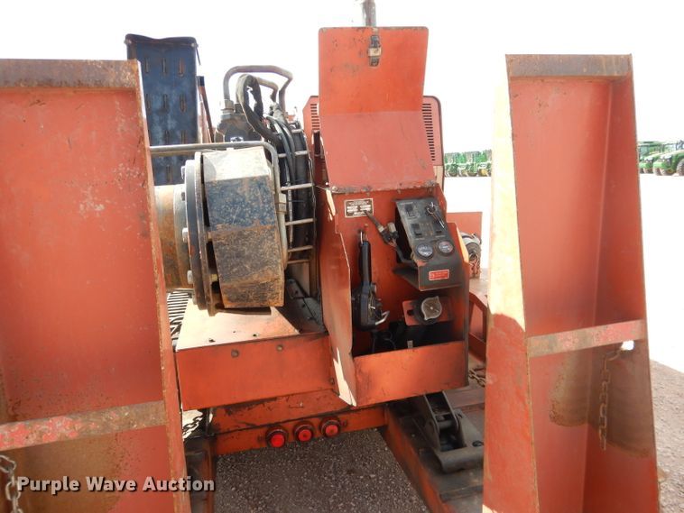 image for item DG5945 2000 Ditch Witch JT1720  directional boring unit