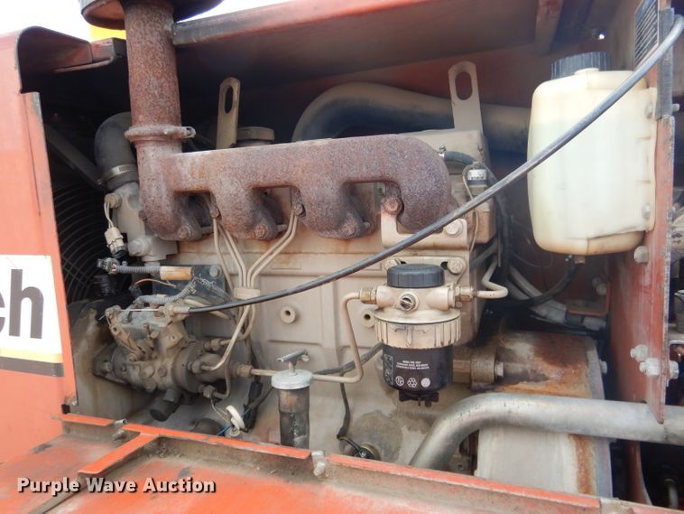 image for item DG5945 2000 Ditch Witch JT1720  directional boring unit