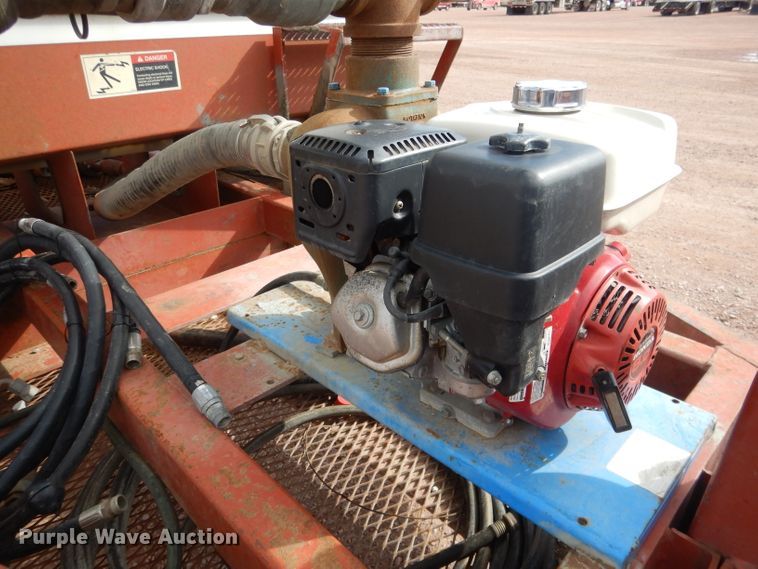 image for item DG5945 2000 Ditch Witch JT1720  directional boring unit