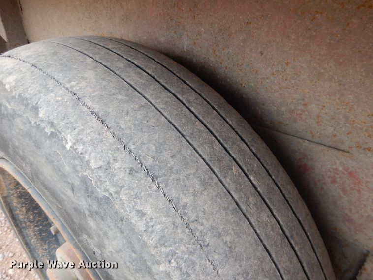 image for item DG5945 2000 Ditch Witch JT1720  directional boring unit