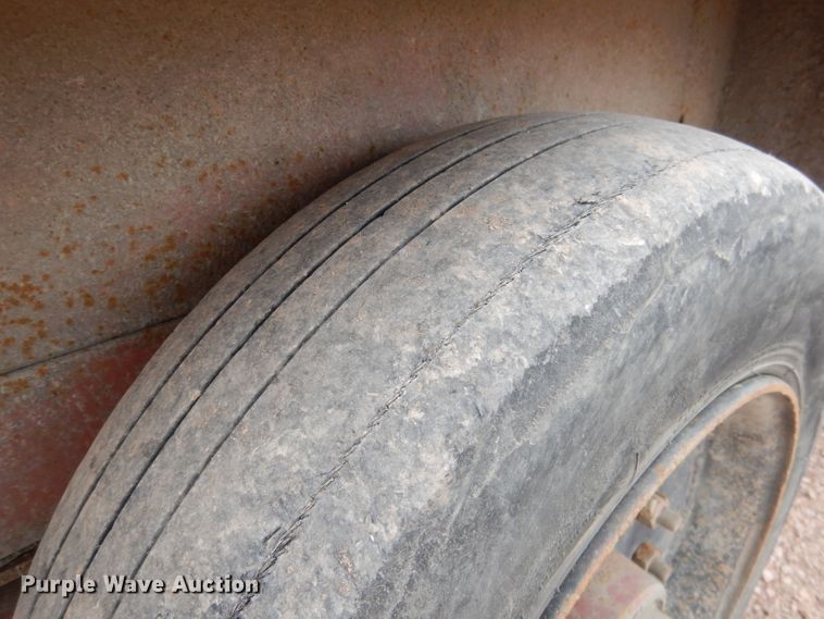 image for item DG5945 2000 Ditch Witch JT1720  directional boring unit