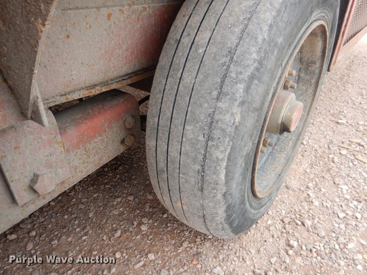 image for item DG5945 2000 Ditch Witch JT1720  directional boring unit