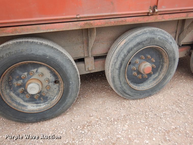 image for item DG5945 2000 Ditch Witch JT1720  directional boring unit