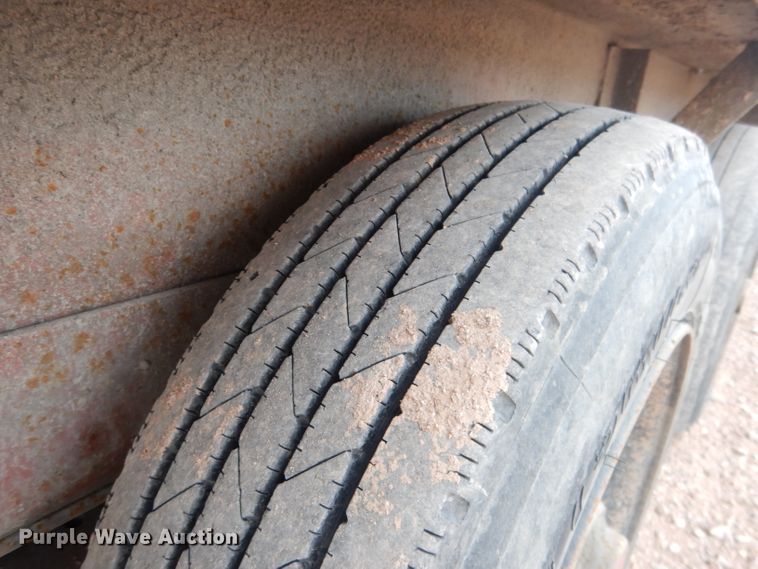 image for item DG5945 2000 Ditch Witch JT1720  directional boring unit