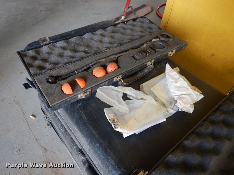 image for item DG5945 2000 Ditch Witch JT1720  directional boring unit