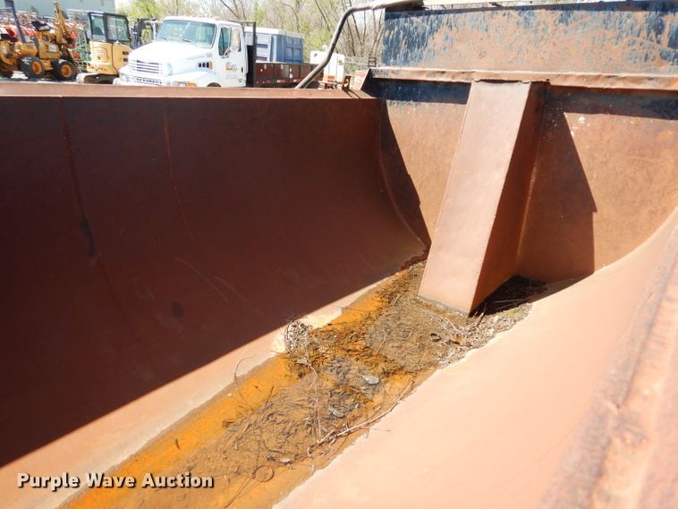 image for item DG6398 Barrel dump bed