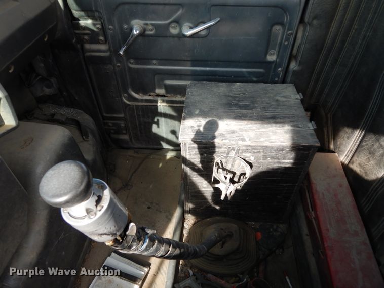 image for item DG6407 1995 Mack DM690S ready mix truck