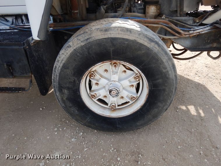 image for item DG6407 1995 Mack DM690S ready mix truck