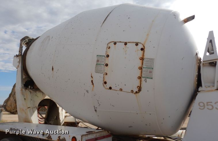 image for item DG6407 1995 Mack DM690S ready mix truck