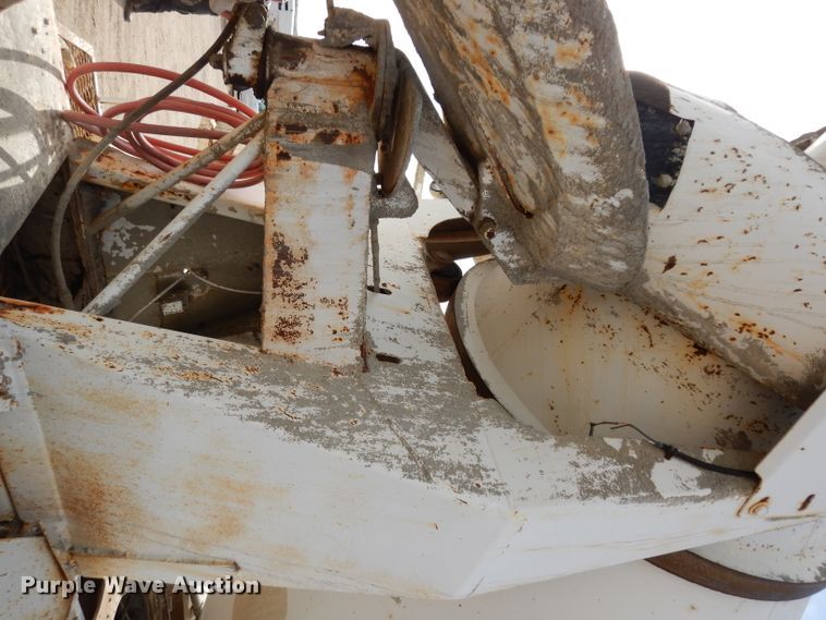 image for item DG6407 1995 Mack DM690S ready mix truck