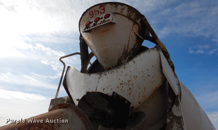 image for item DG6407 1995 Mack DM690S ready mix truck